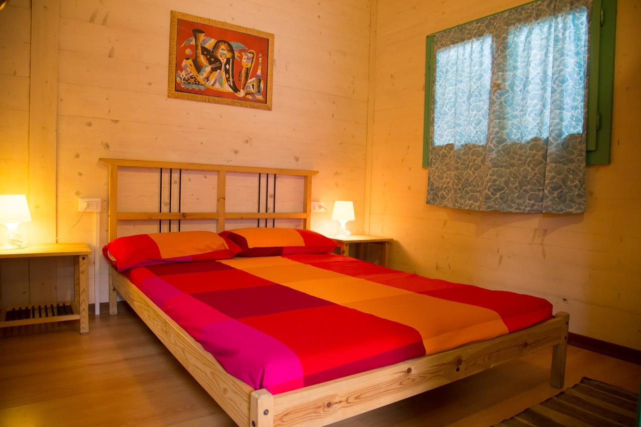 Camping Oasi Марина-ді-Масса Екстер'єр фото